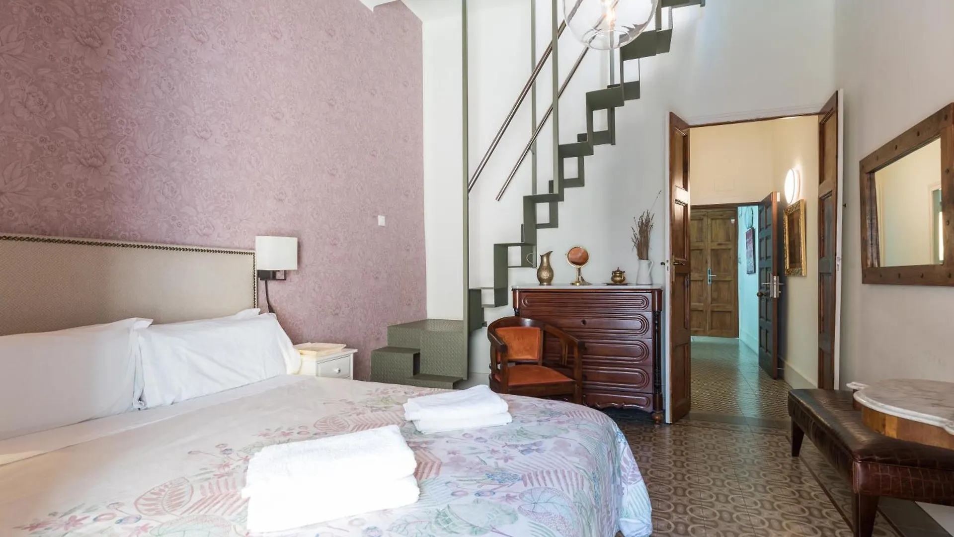 Apartamentos Bartomeu By Habama Group Sitges Spain