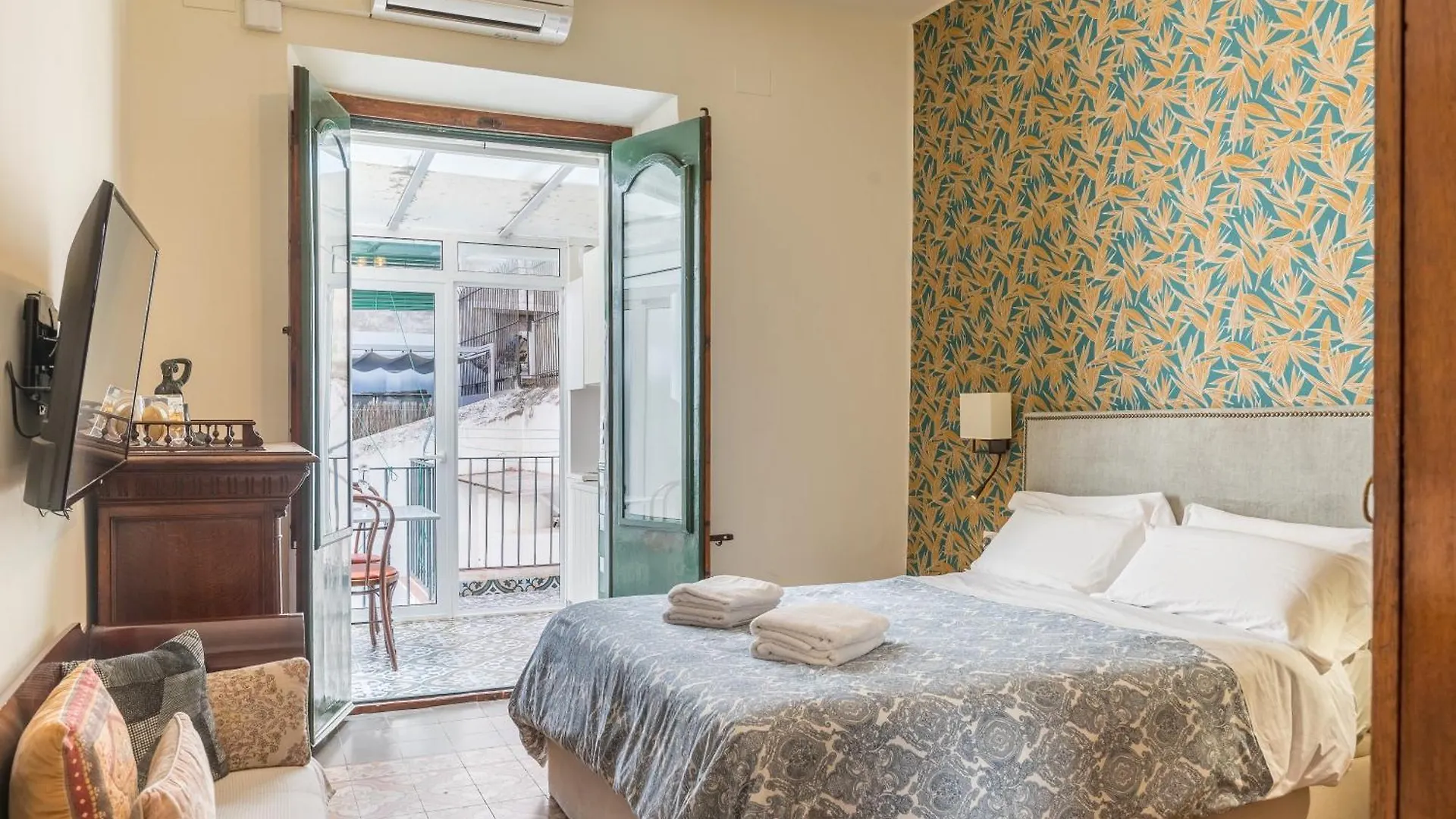 Apartamentos Bartomeu By Habama Group Sitges 0*,  Spain